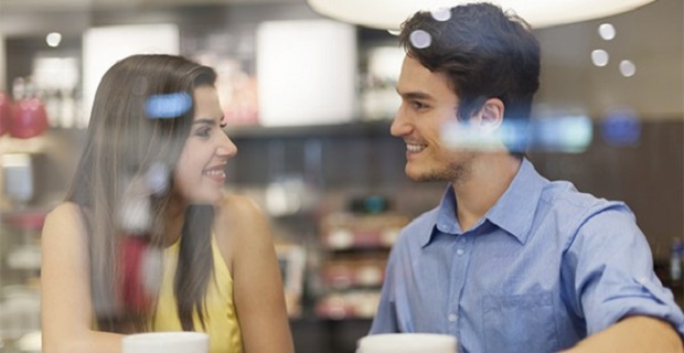 En este momento estás viendo 10 Señales Ocultas De Que Tu Ex Quiere Que Vuelvas, Pero No Lo Admite