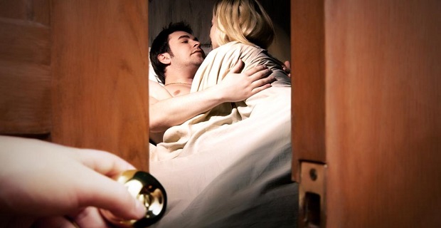 En este momento estás viendo Cómo Saber Si Tu Novio o Novia Te Está Siendo Infiel