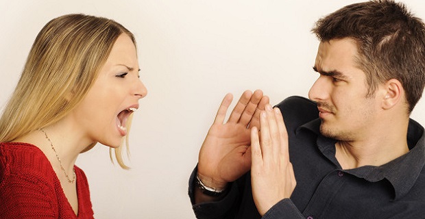 En este momento estás viendo 10 Cosas Que Hacen Las Mujeres Y Que Los Hombres Odian
