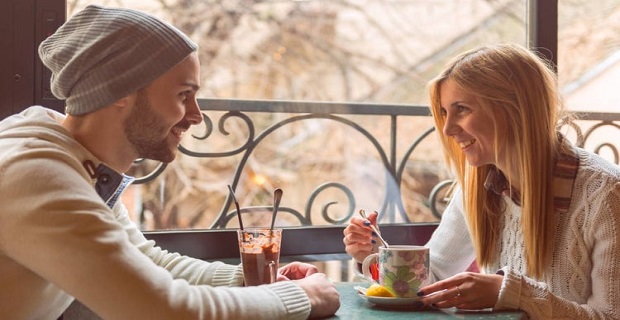 En este momento estás viendo Tu Ex Está Saliendo Con Alguien Más Durante La Etapa Sin Contacto