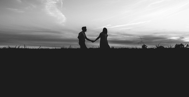 En este momento estás viendo ¿Deberías DEJAR IR a TU EX Para RECUPERARLO? Aprende!