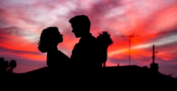 Lee más sobre el artículo Cómo CONVENCER a Tu Ex Para Volver CONTIGO De Forma Eficiente