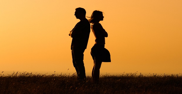Lee más sobre el artículo QUÉ Hacer Cuando Tu NOVIO (o NOVIA) Termina CONTIGO
