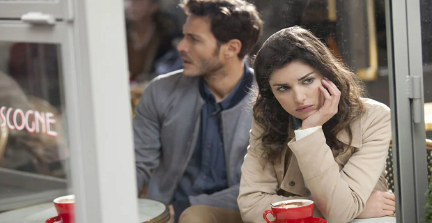 En este momento estás viendo Mi EX Me IGNORA y Me DUELE (Por Qué y Cómo Lidiar Con Ello)